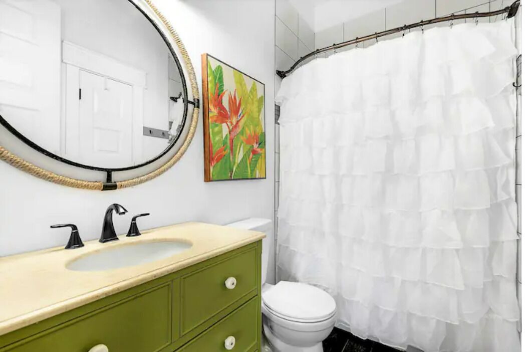 Photo of Bedroom in Clipper Cove