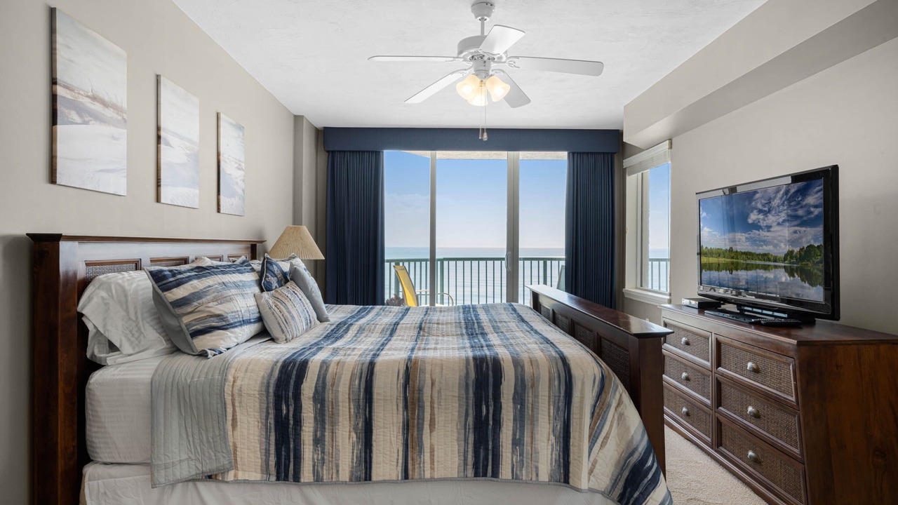 Photo of Bedroom in Daytona Beach Shores