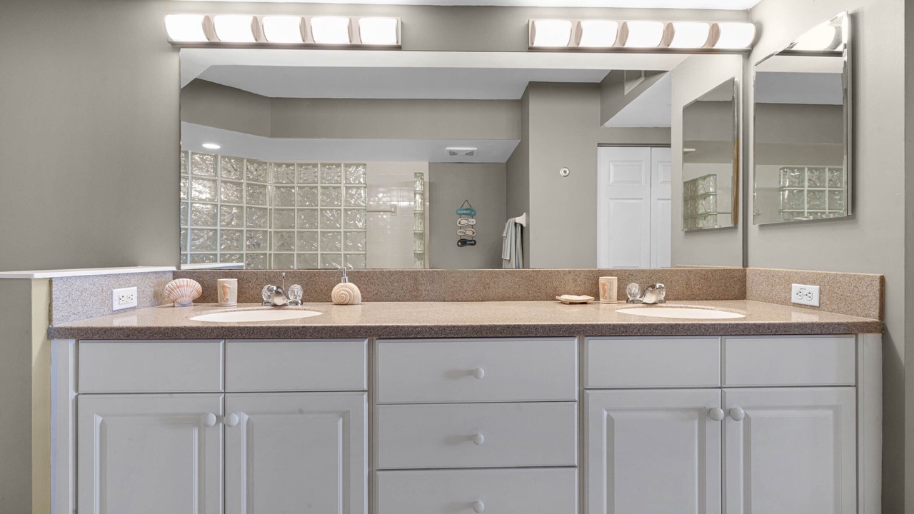 Photo of Bathroom in Daytona Beach Shores