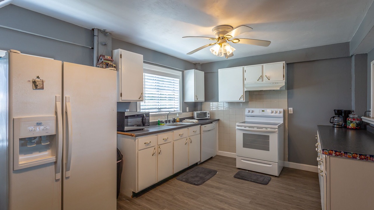 Photo of Kitchen in Carrabelle