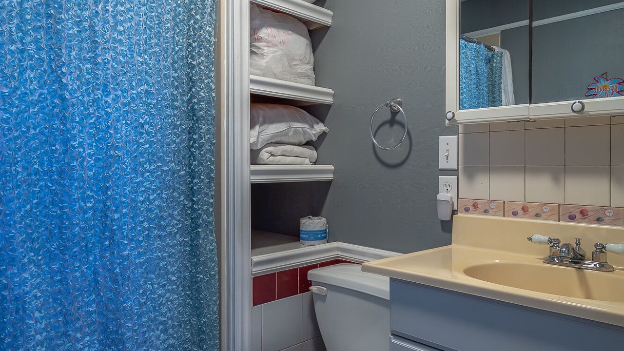 Photo of Bathroom in Carrabelle