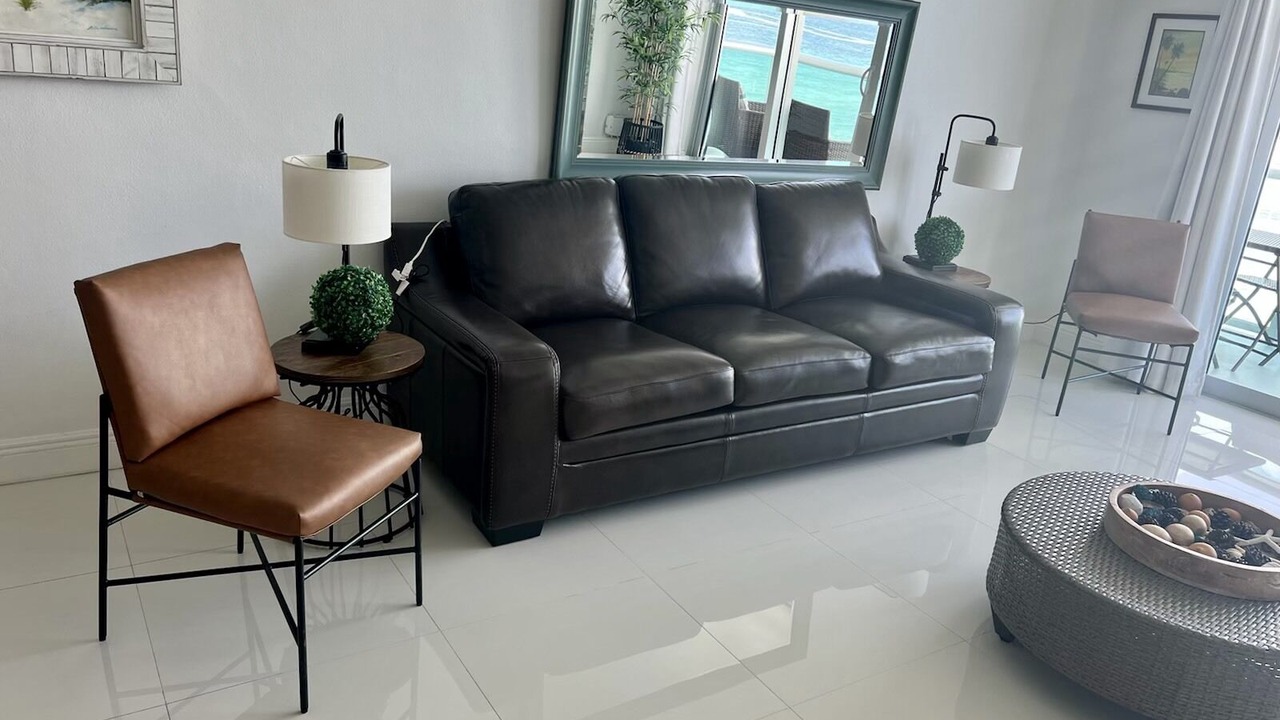 Photo of Livingroom in Hollywood South Central Beach