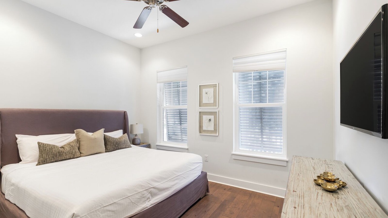 Photo of Bedroom in Seacrest