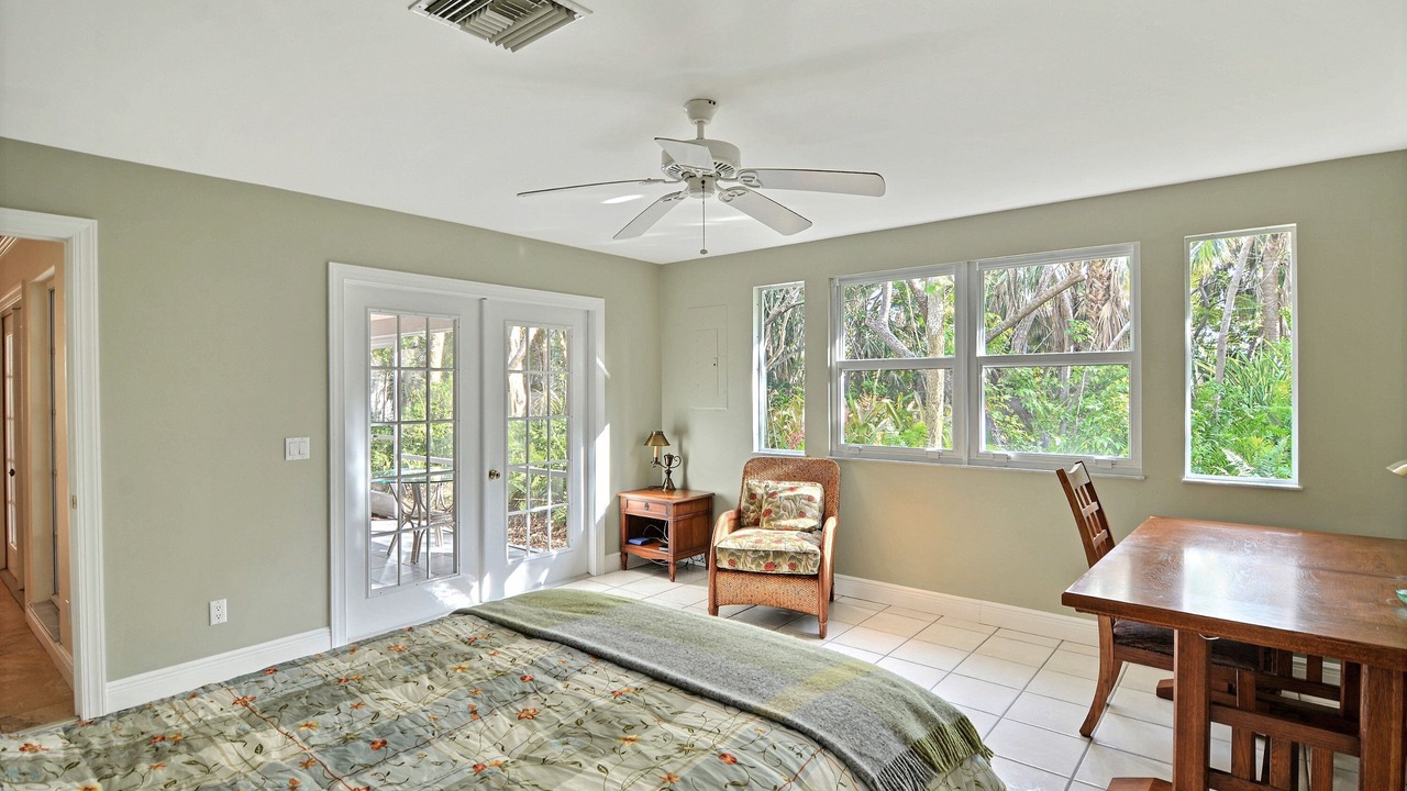 Photo of Bedroom in South Beach