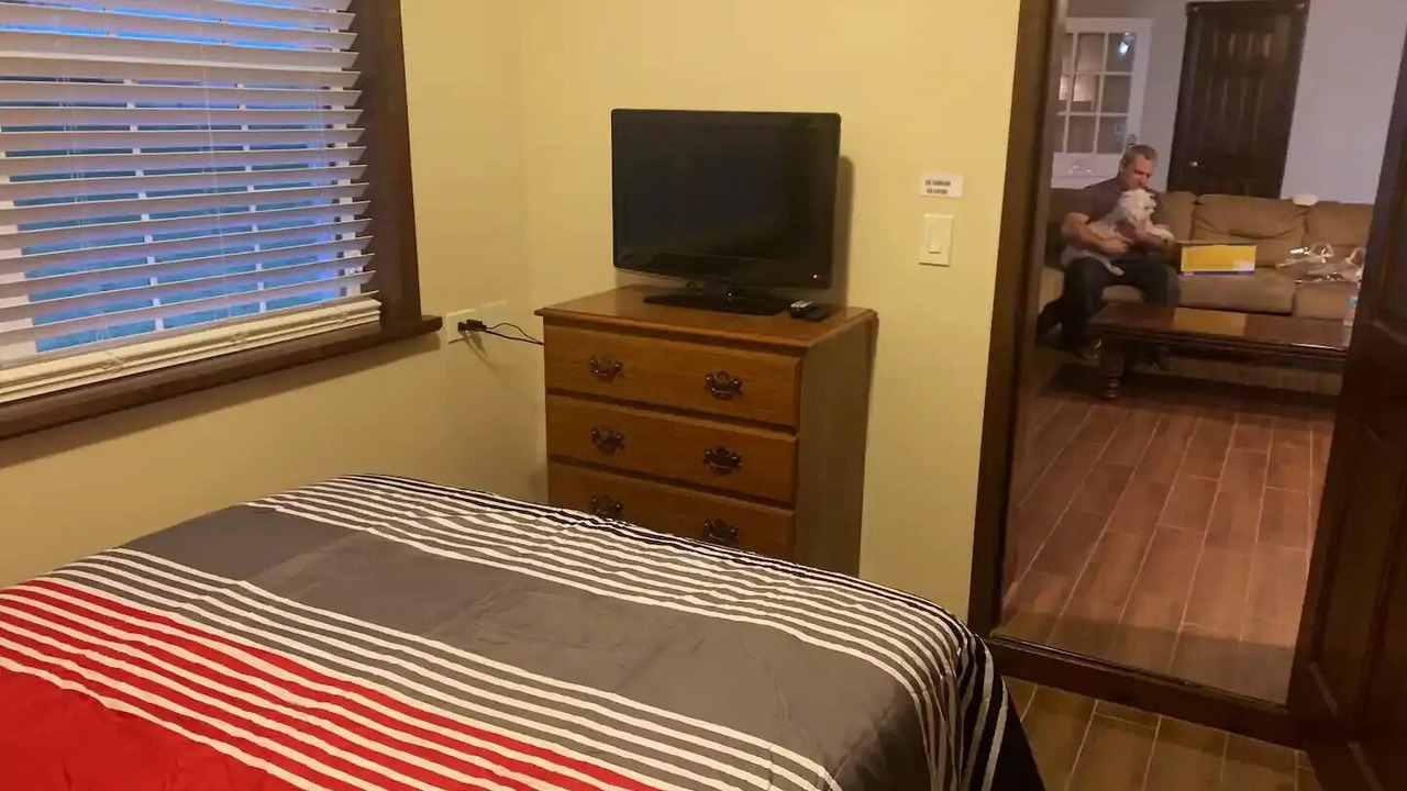 Photo of Bedroom in Leesburg