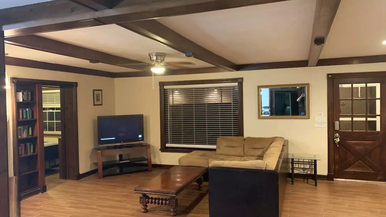 Photo of Livingroom in Leesburg