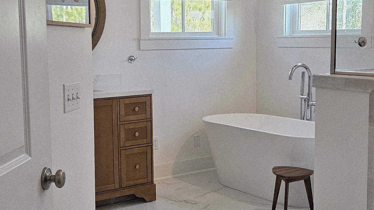 Photo of Bathroom in Treetop