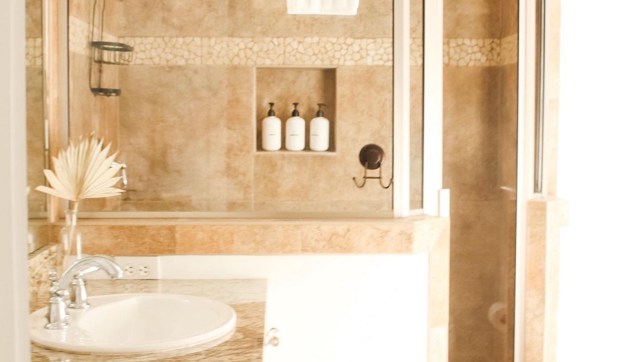 Photo of Bathroom in Treetop