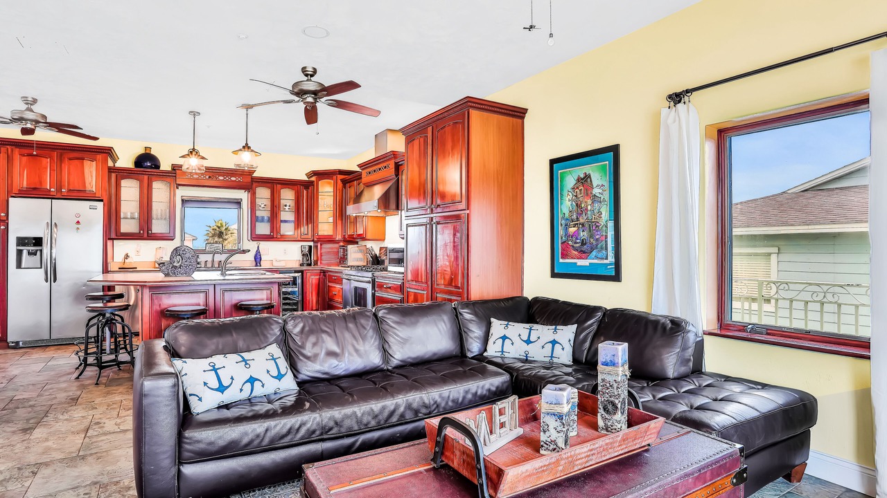 Photo of Livingroom in Bethune Beach