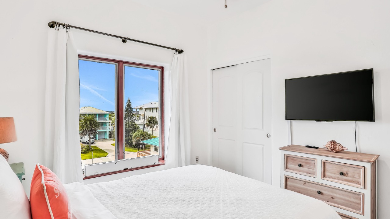 Photo of Bedroom in Bethune Beach