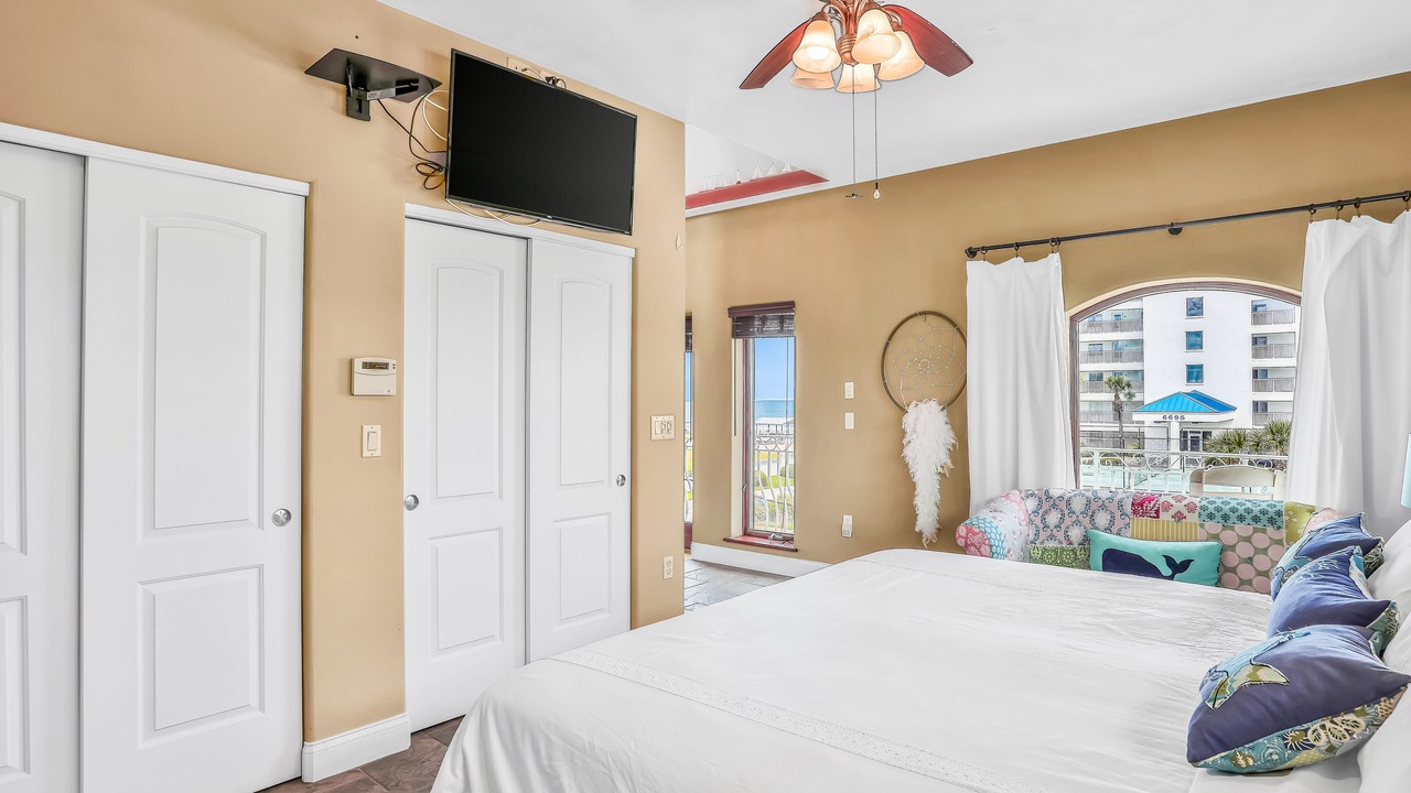 Photo of Bedroom in Bethune Beach