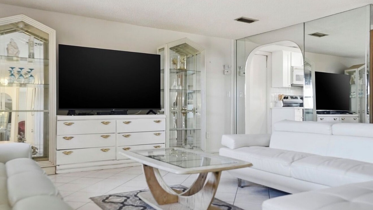 Photo of Livingroom in Sea Ranch