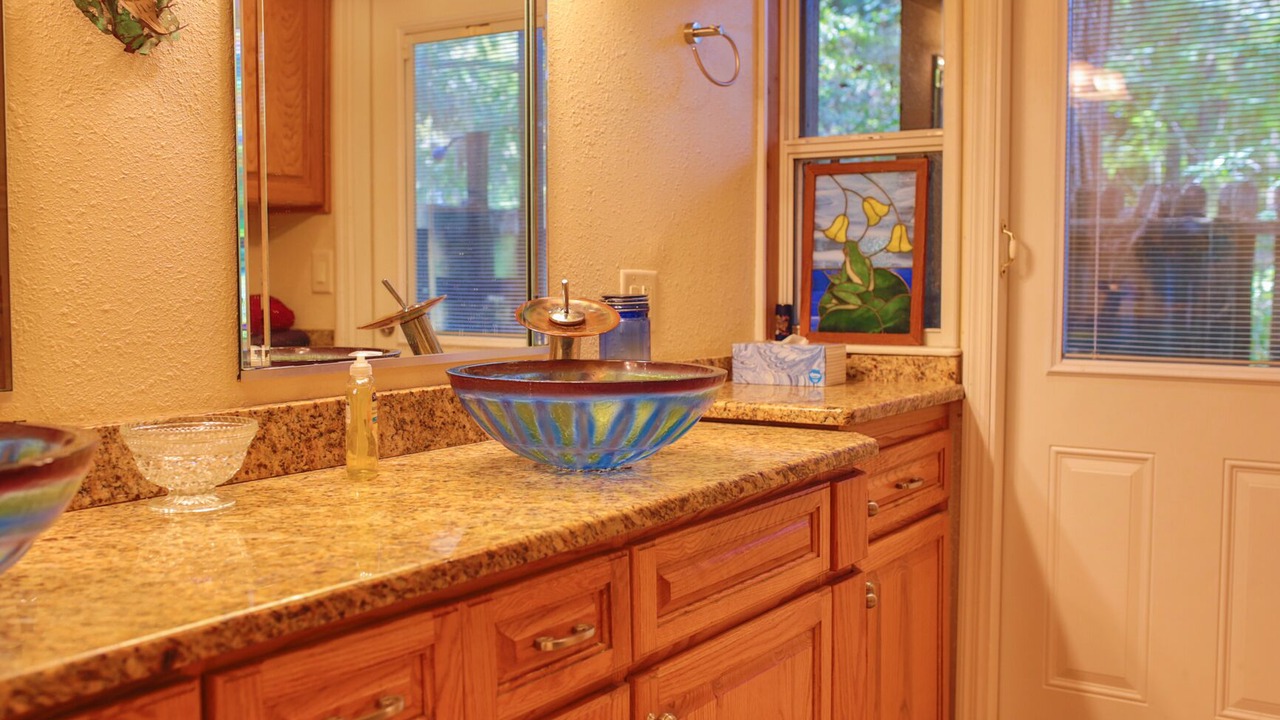 Photo of Bathroom in Dunnellon