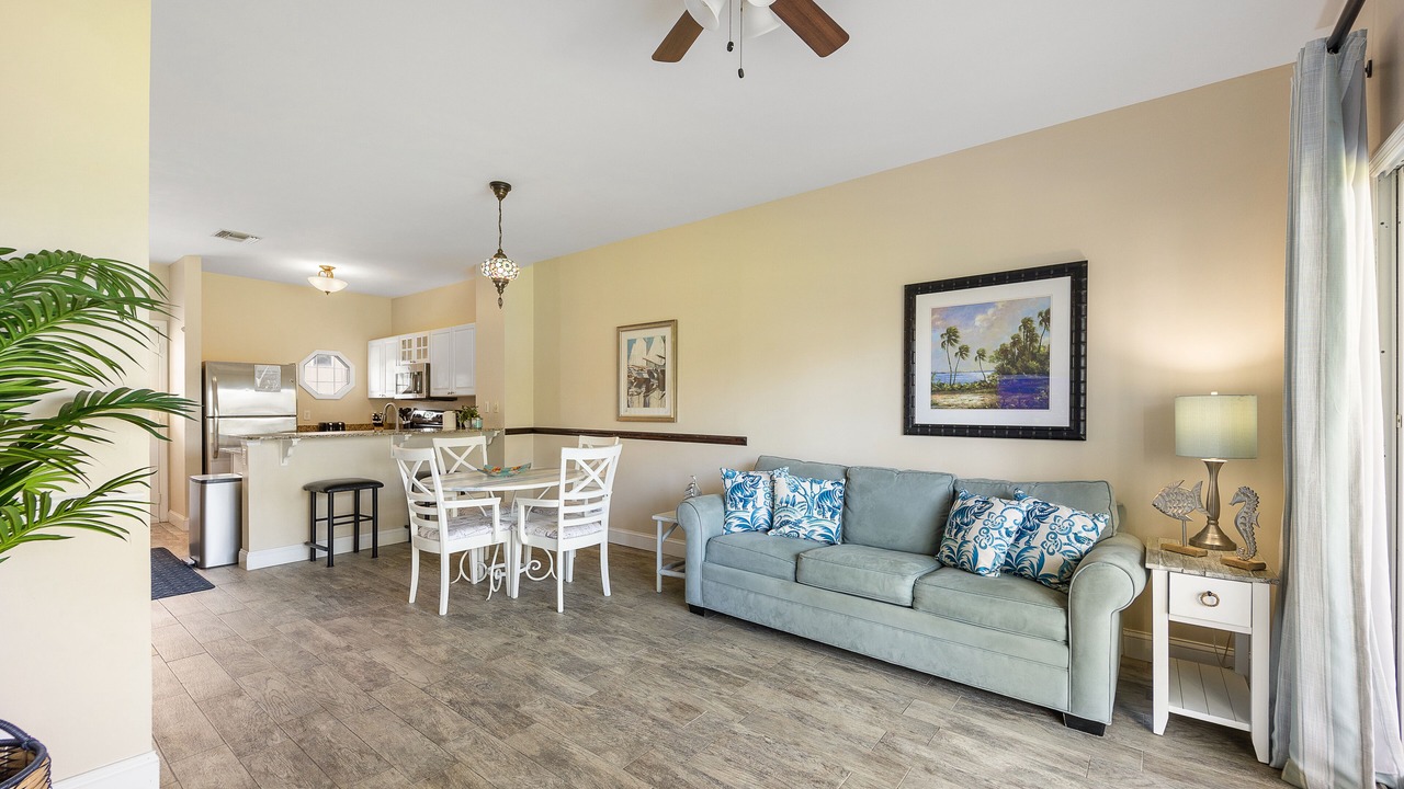 Photo of Livingroom in Marathon