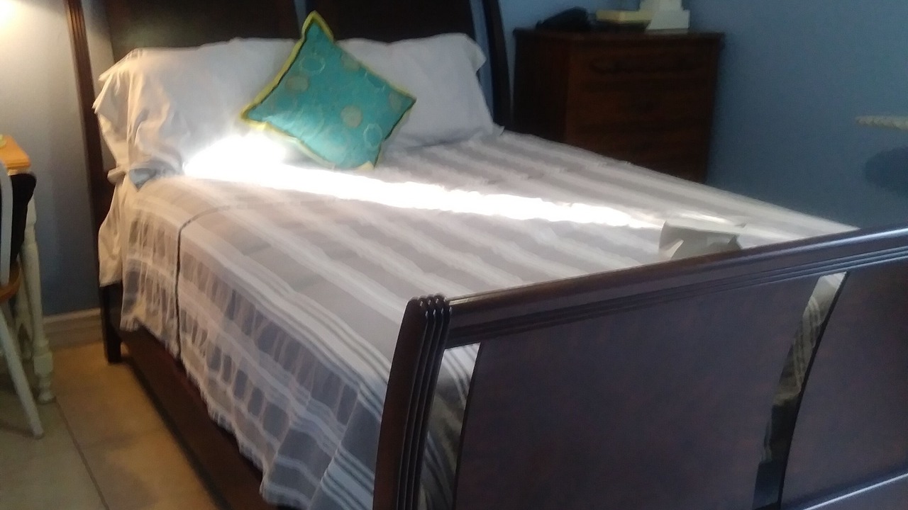 Photo of Bedroom in Lake Worth Corridor