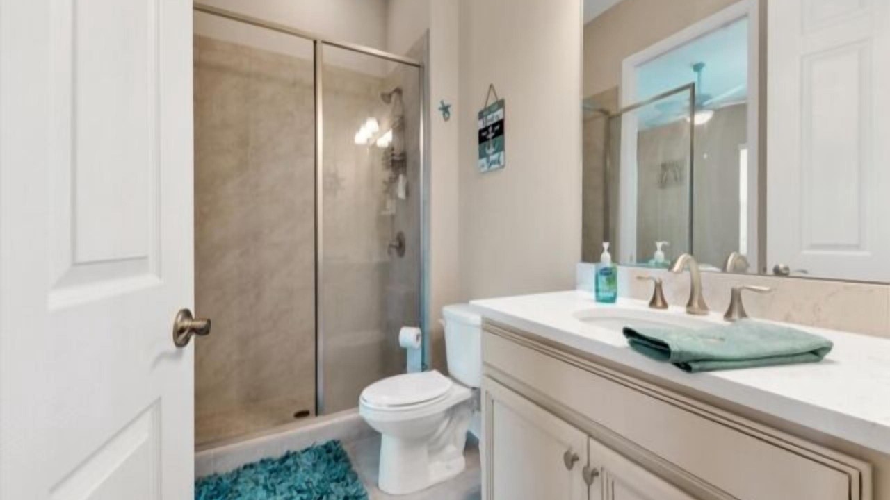 Photo of Bathroom in Cape Haze