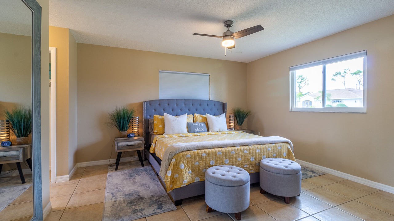 Photo of Bedroom in Englewood East