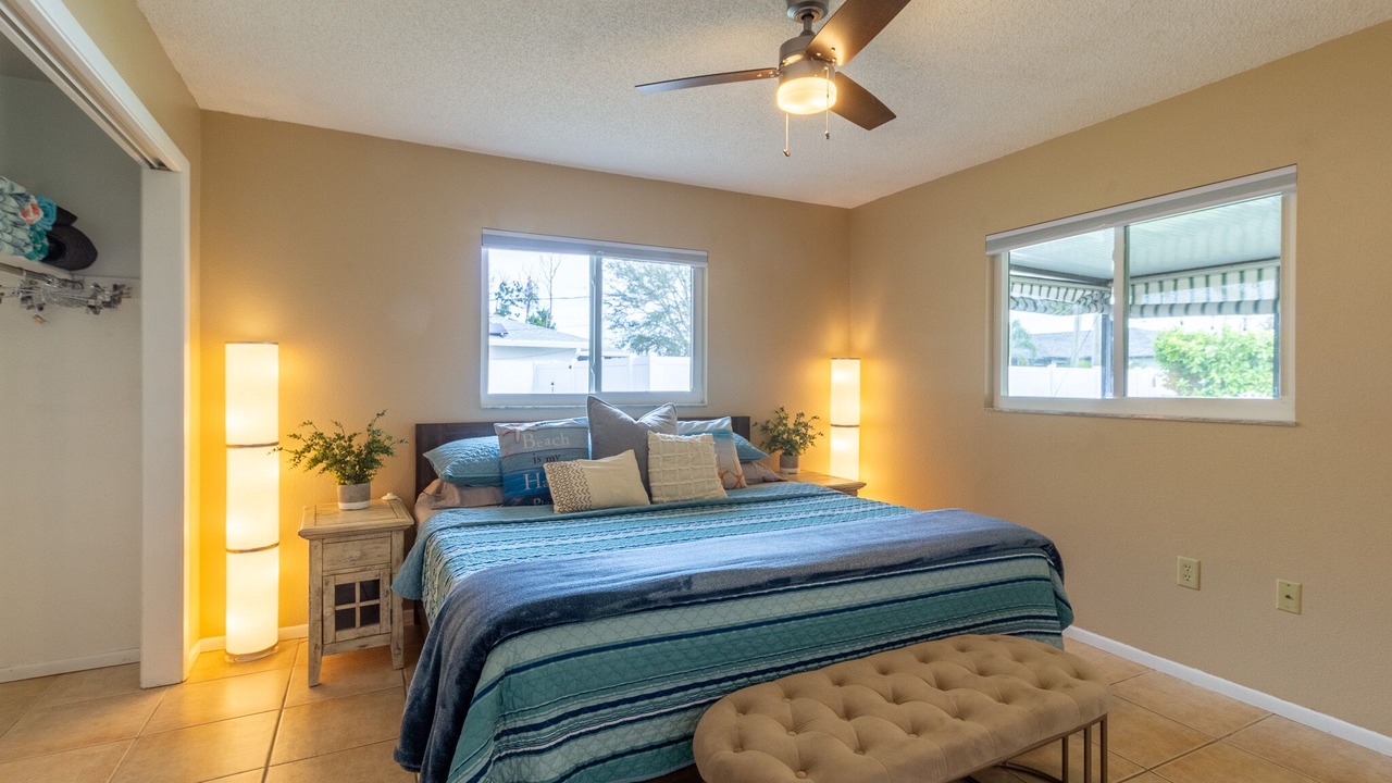 Photo of Bedroom in Englewood East