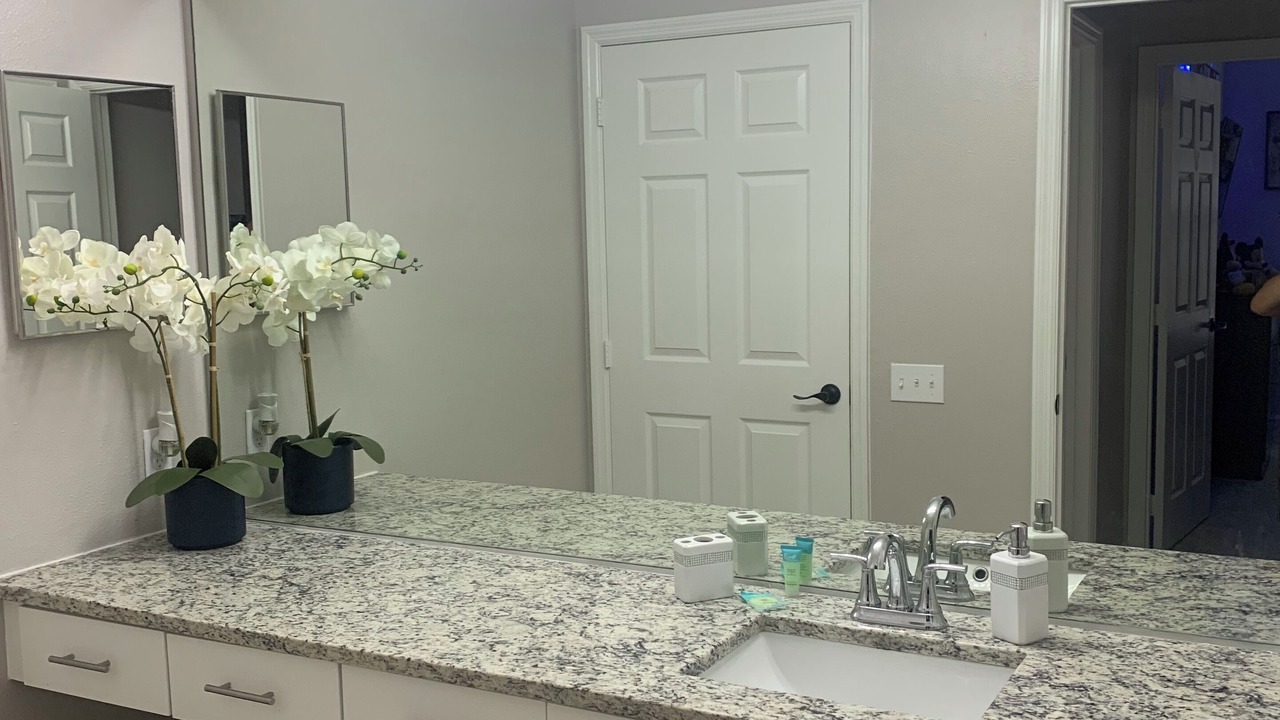 Photo of Bathroom in Windsor Palms
