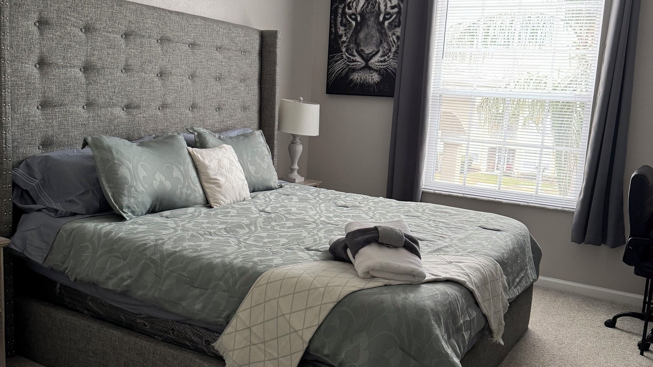 Photo of Bedroom in Windsor Palms