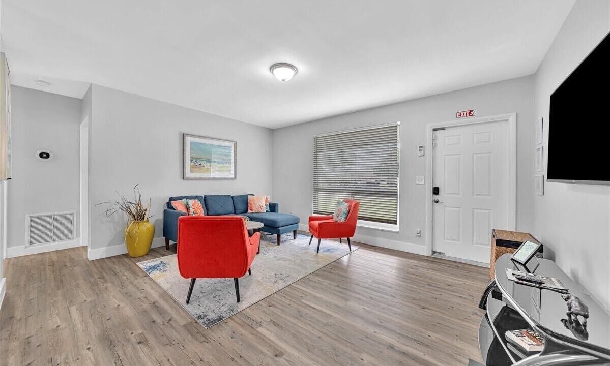Photo of Livingroom in Survey Creek