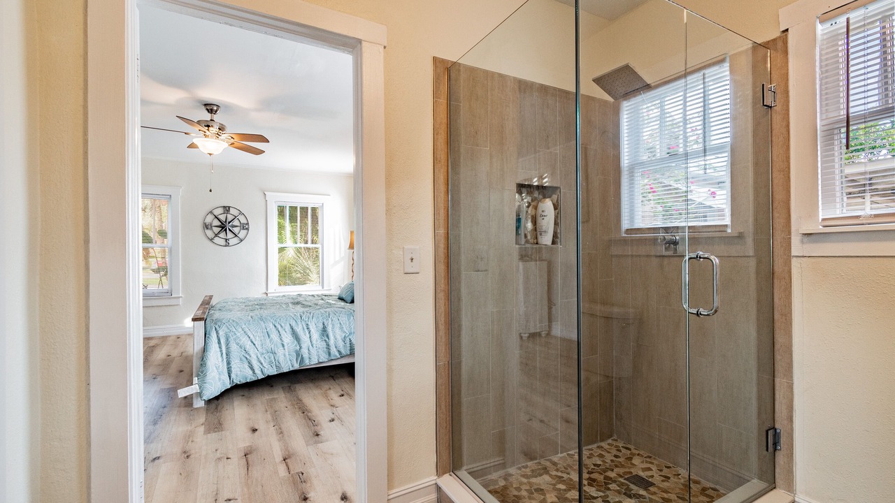 Photo of Bedroom in Tarpon Springs