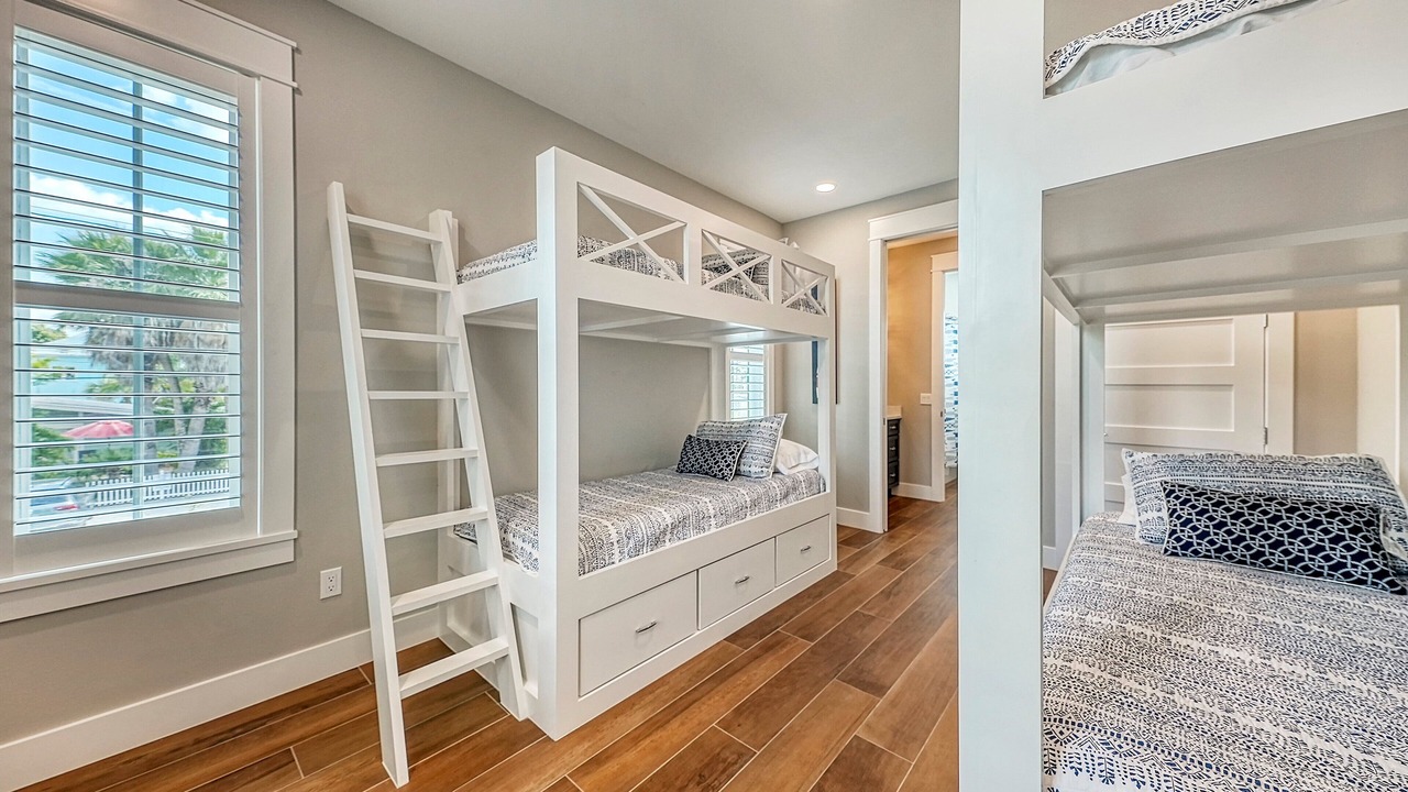 Photo of Bedroom in Siesta Key Village