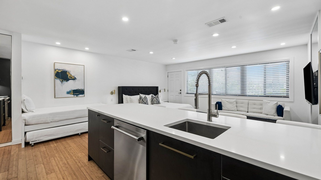 Photo of Bedroom in Seagrove Beach
