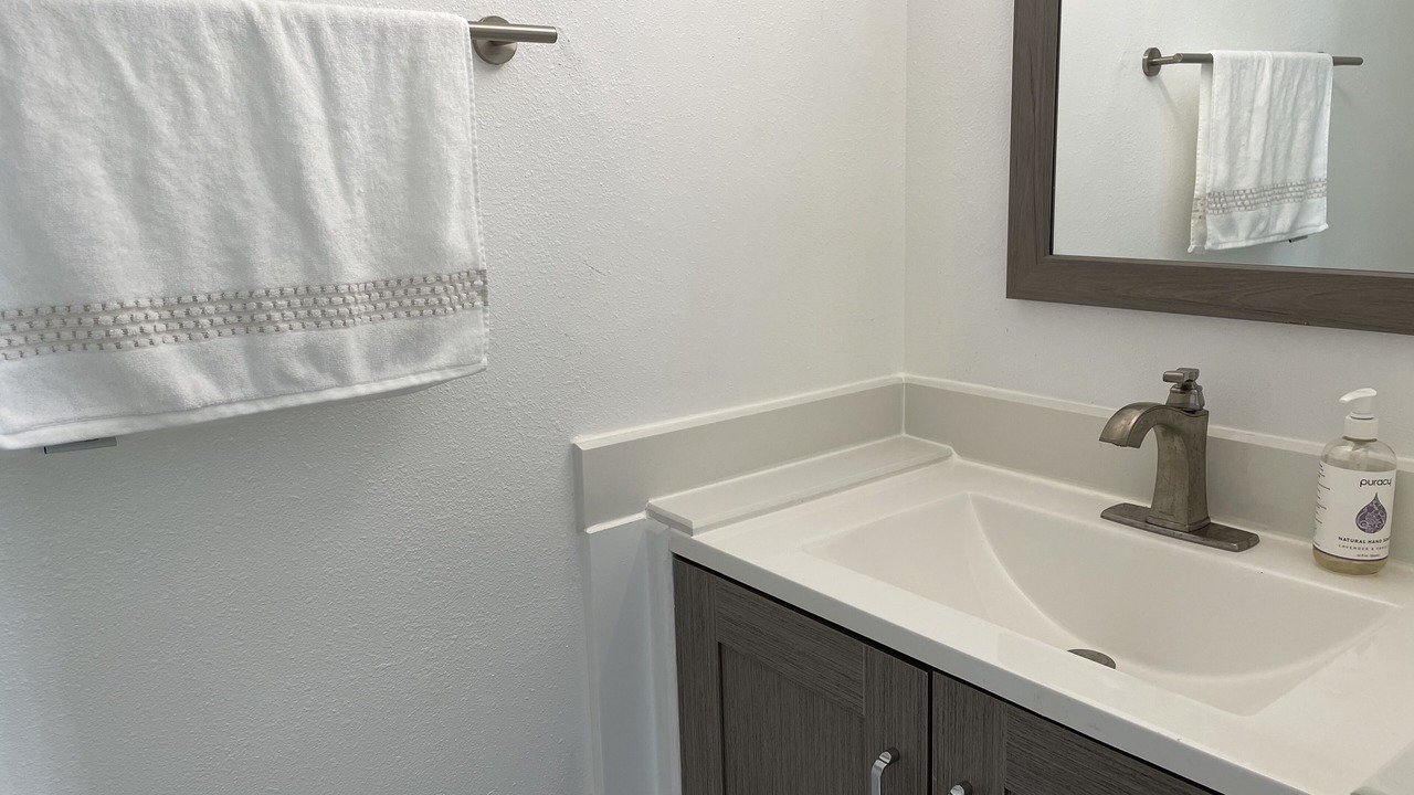Photo of Bathroom in Baldwin Park