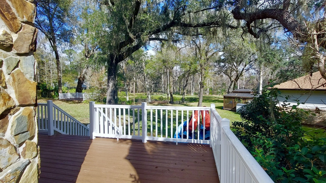 Photo of Others in Dunnellon