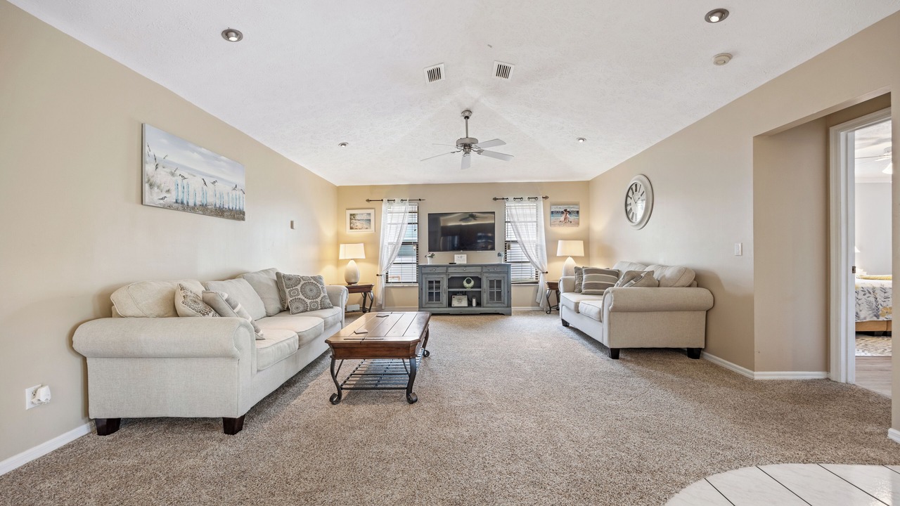 Photo of Livingroom in Port Saint Lucie
