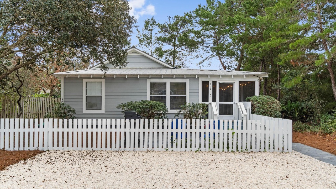 Photo of Outdoor in Gulfview Heights