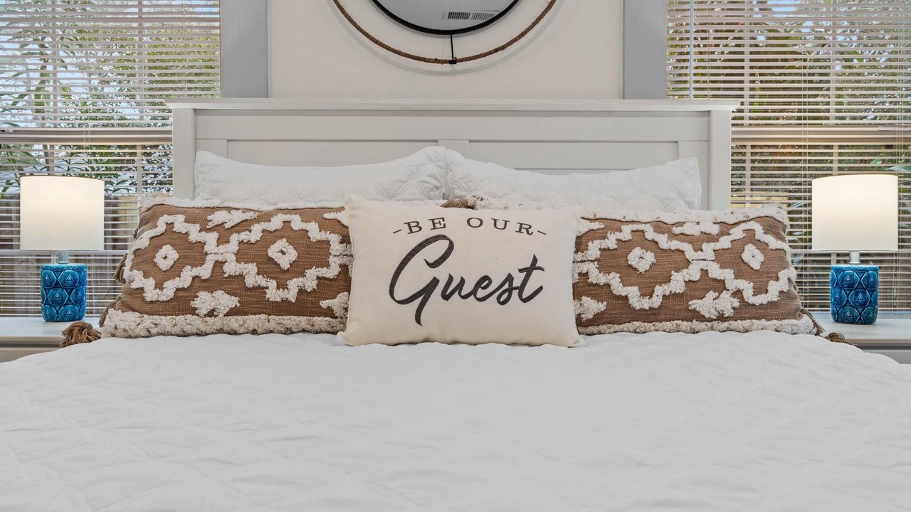 Photo of Bedroom in Gulfview Heights