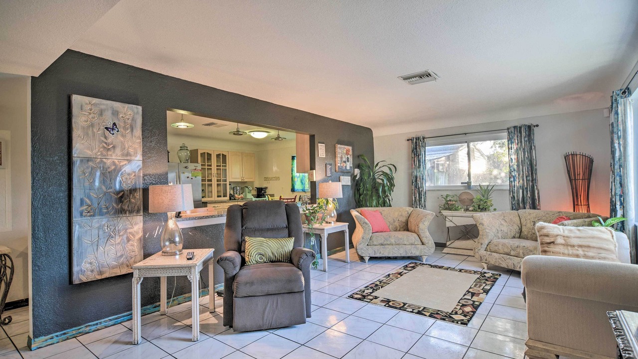 Photo of Bedroom in South Pinellas Community Council