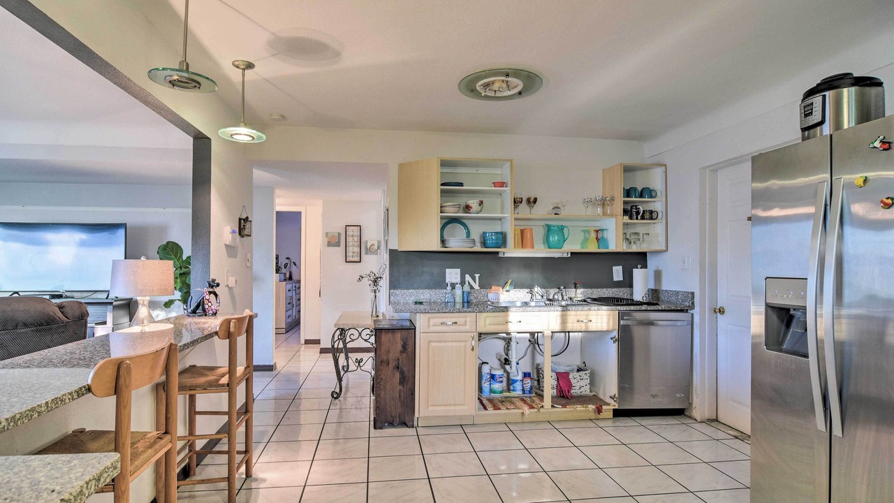 Photo of Kitchen in South Pinellas Community Council
