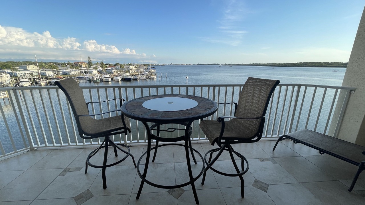 Photo of Patio Balcony in St. Petersburg