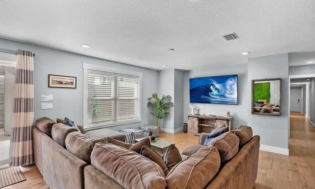 Photo of Bedroom in Crescent Beach