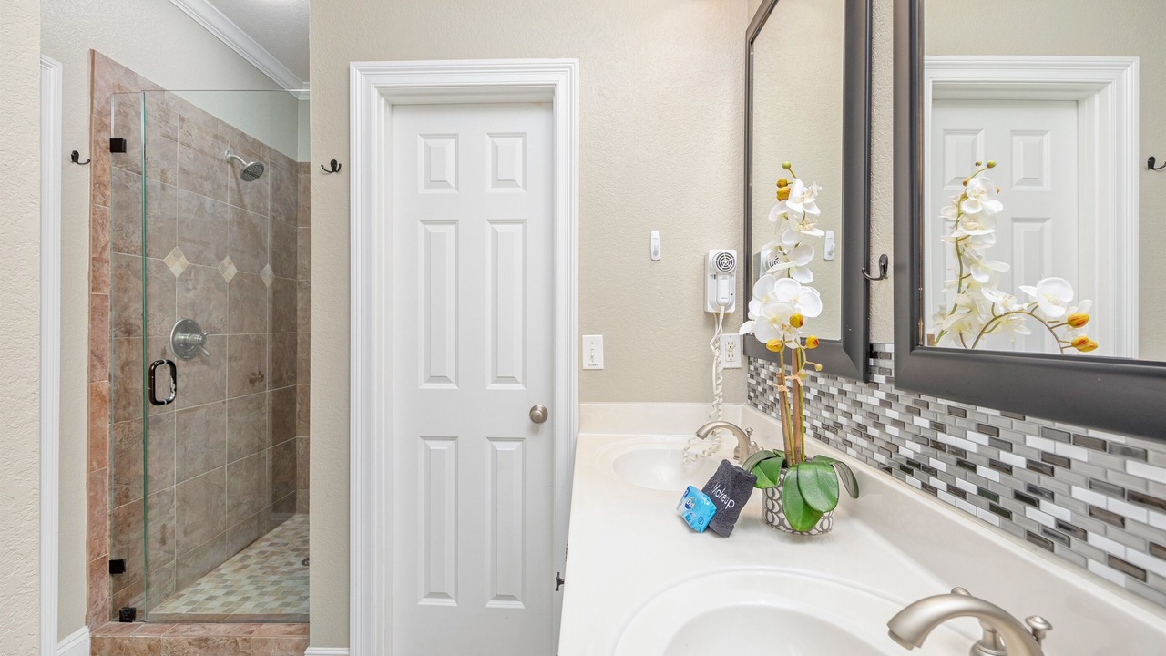 Photo of Bathroom in Crystal Beach