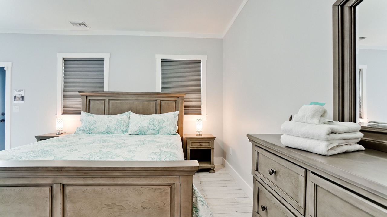 Photo of Bedroom in Trailer Estates