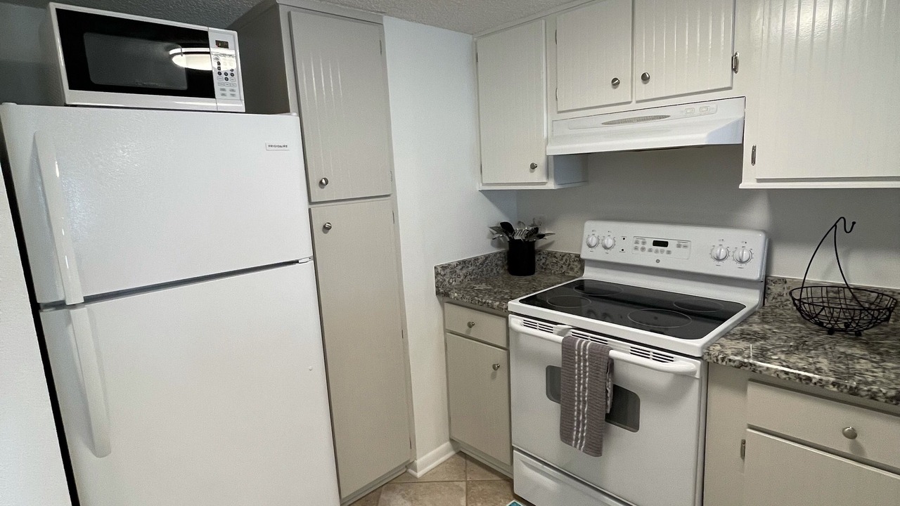 Photo of Kitchen in Crescent Beach