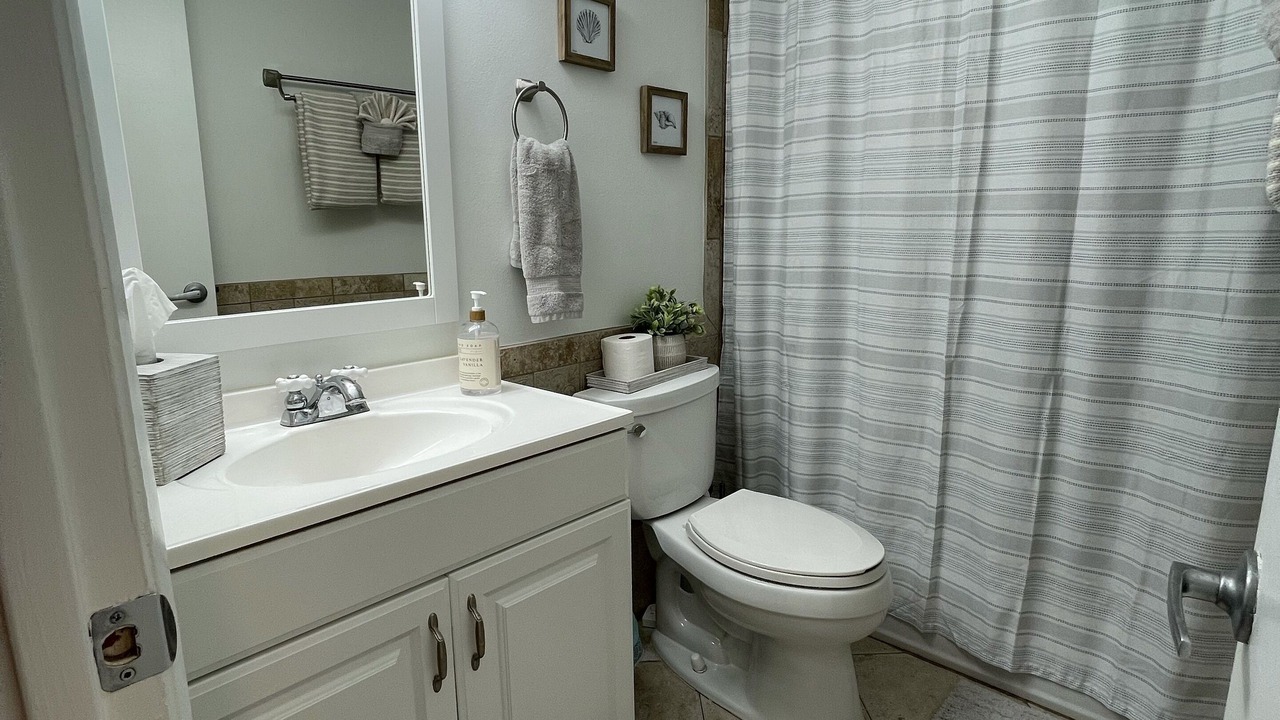 Photo of Bathroom in Crescent Beach