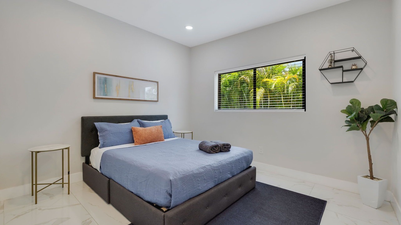 Photo of Bedroom in North Miami Beach