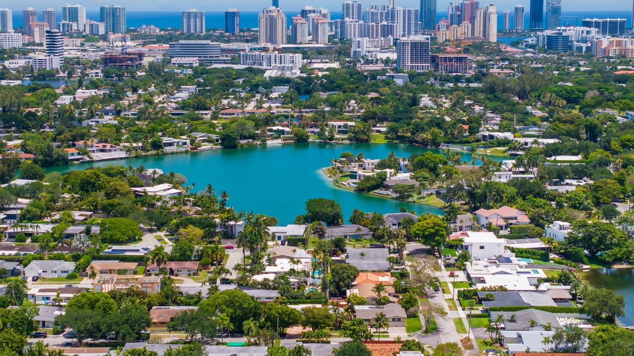 Photo of Outdoor in North Miami Beach