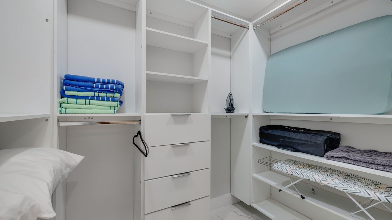 Photo of Bedroom in North Miami Beach