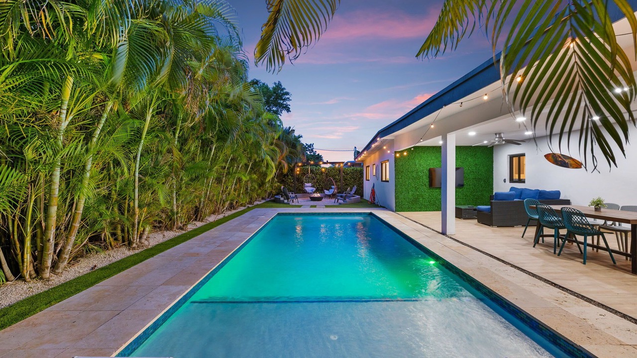 Photo of Outdoor in North Miami Beach