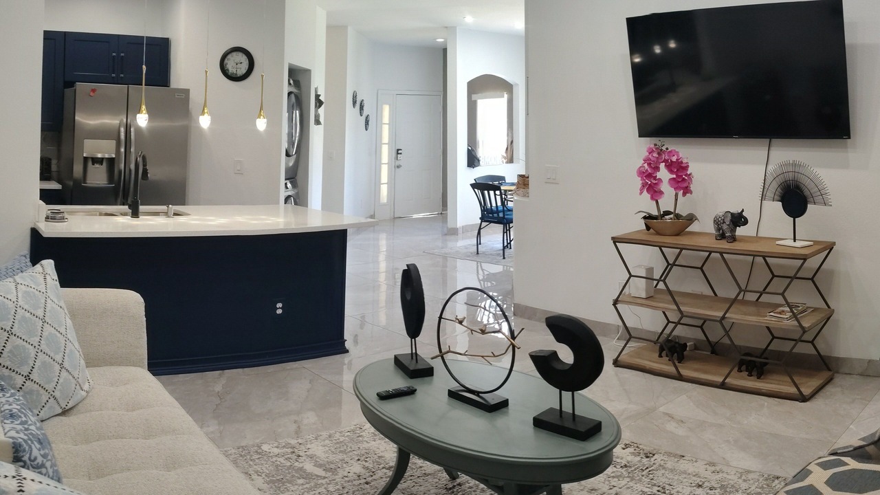 Photo of Livingroom in Meadow Woods