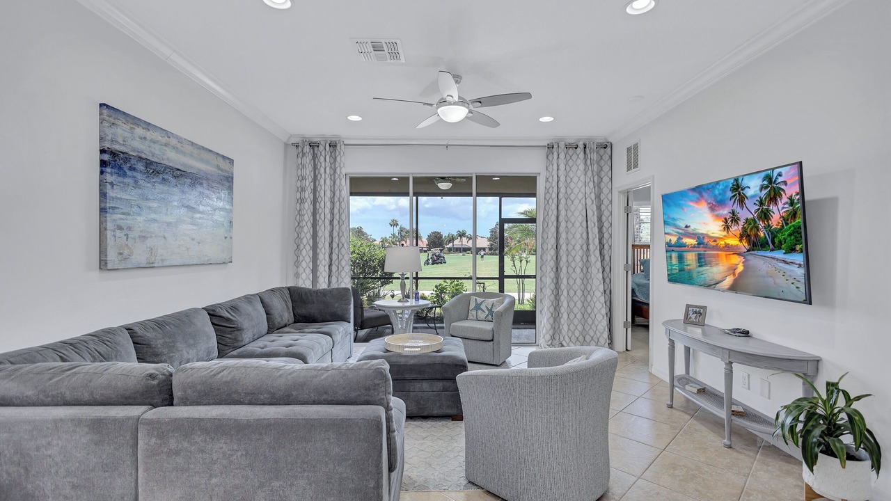 Photo of Livingroom in Lakewood Ranch