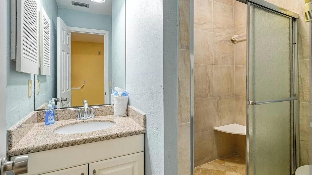 Photo of Bathroom in Crescent Beach
