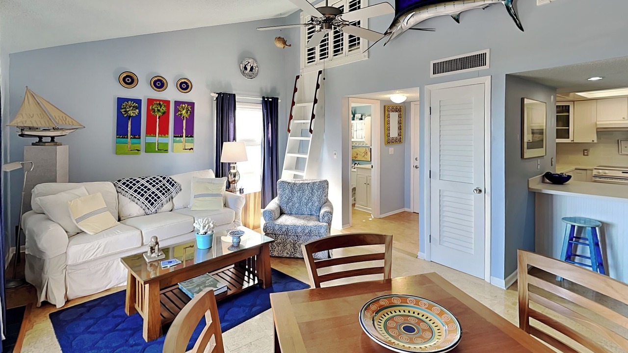 Photo of Livingroom in Butler Beach