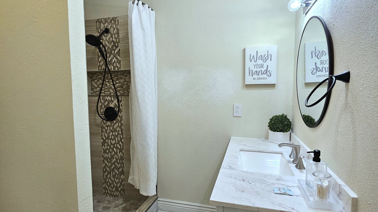 Photo of Bathroom in Crystal Cove